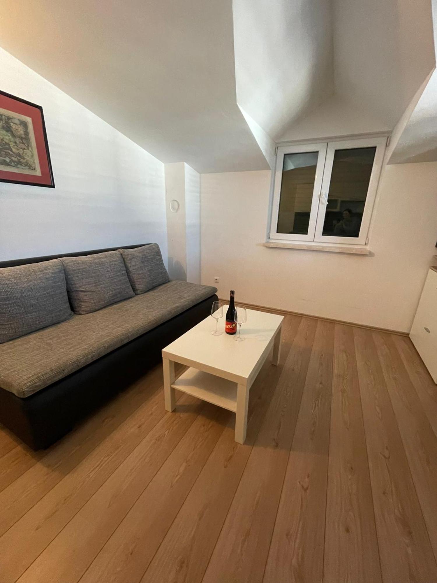 Apartments Holiday Gavric Trogir Rom bilde